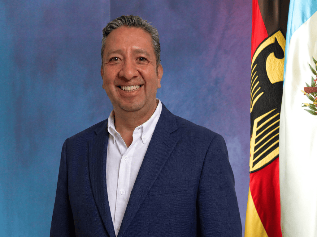 Carlos Diaz